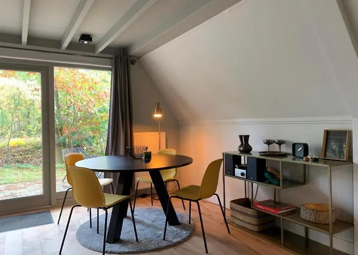 펜션 Vacation Magnolia Veluwe 넌스피트